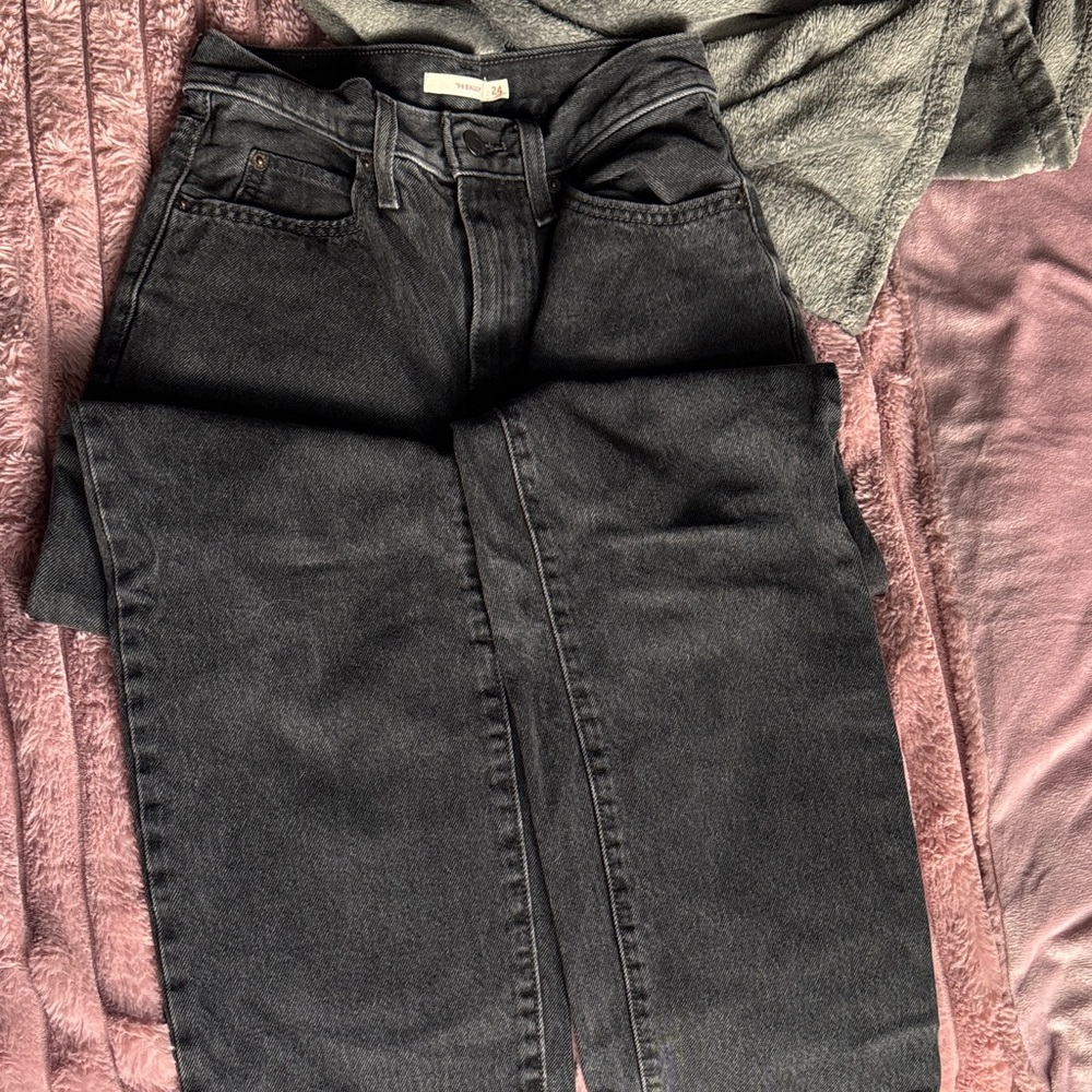 Levi's Women's 94 Baggy Black Straight Jeans